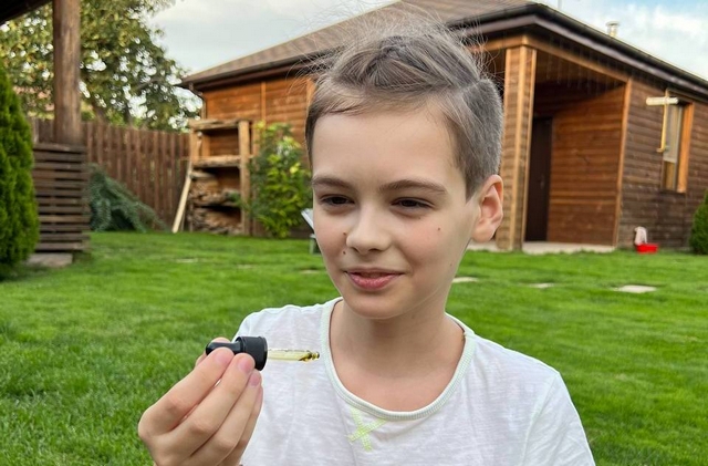 CBD масло детям Можно ли давать CBD детям